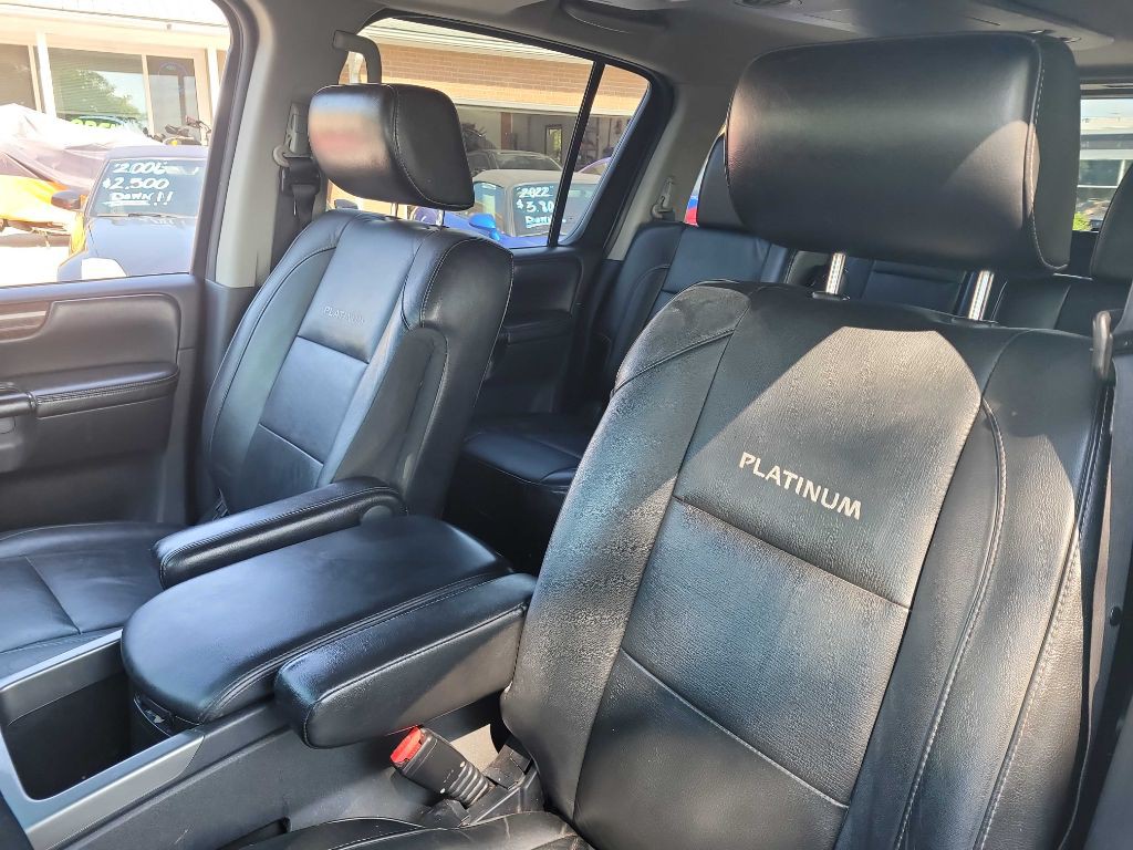 2013 Nissan Armada Image 42