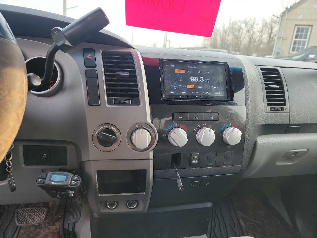 2011 Toyota Tundra Image 12