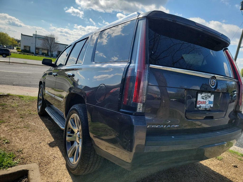2015 Cadillac Escalade Image 4