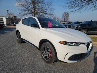 Image for 2024 Alfa Romeo Tonale Hybrid TI ID: 7295360