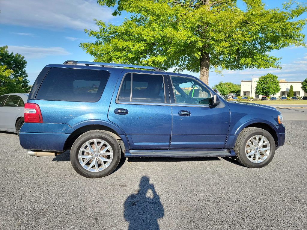 2017 Ford Expedition Image 8
