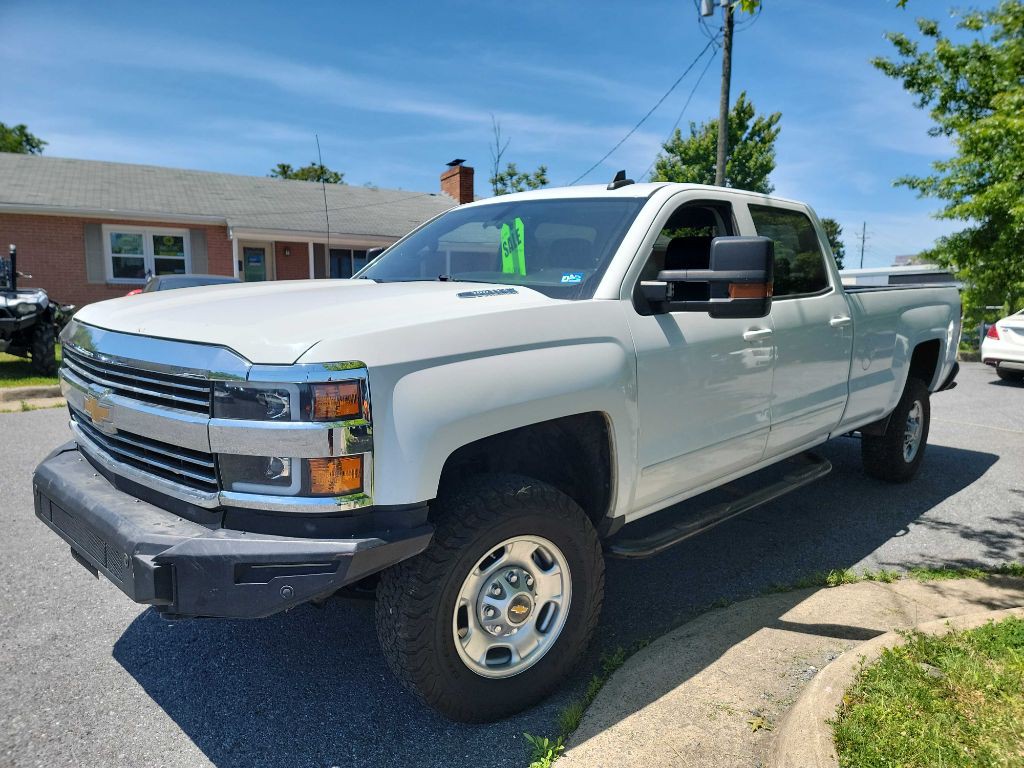 2015 Chevrolet Silverado 1500 Image 3