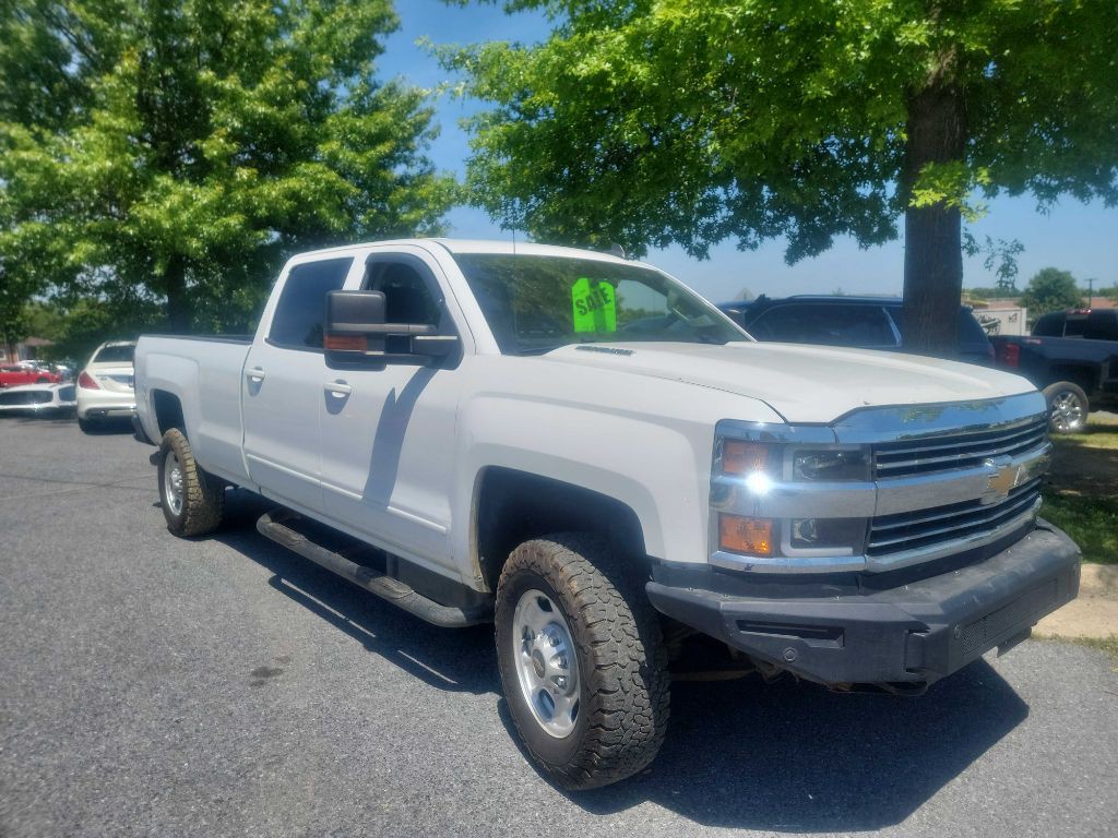 2015 Chevrolet Silverado 1500 Image 4