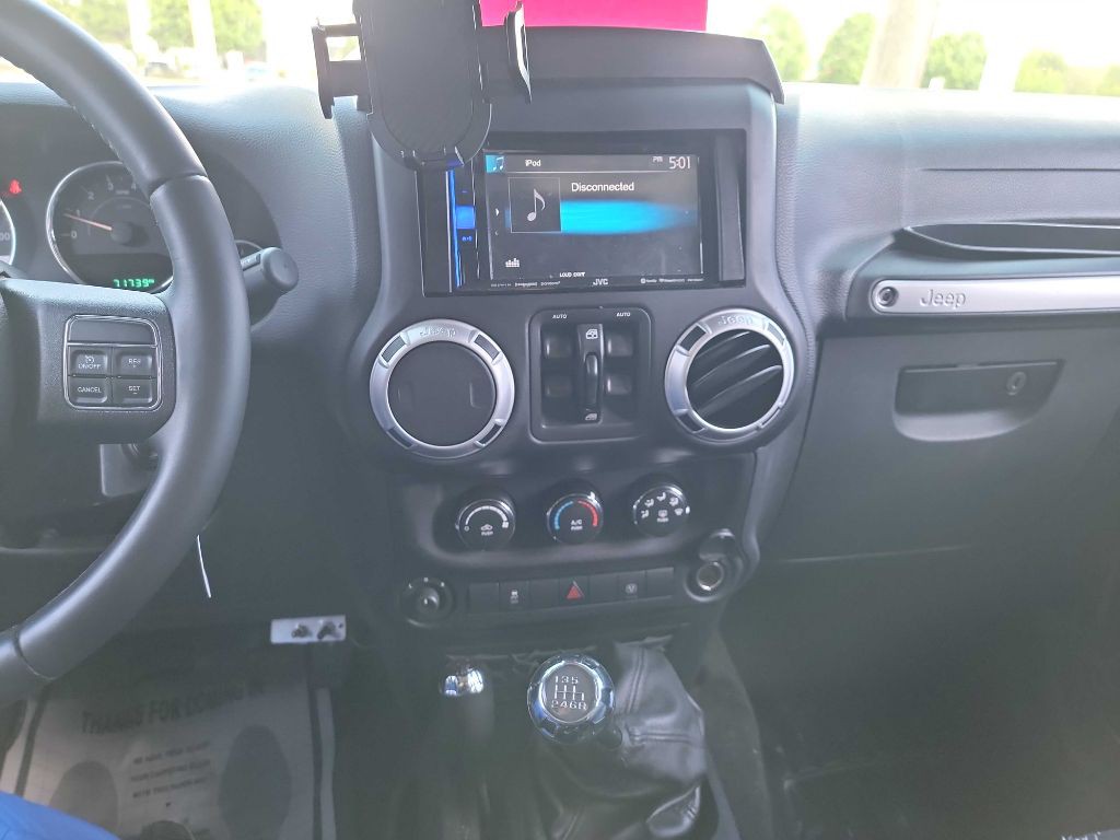 2016 Jeep Wrangler Unlimited Image 13