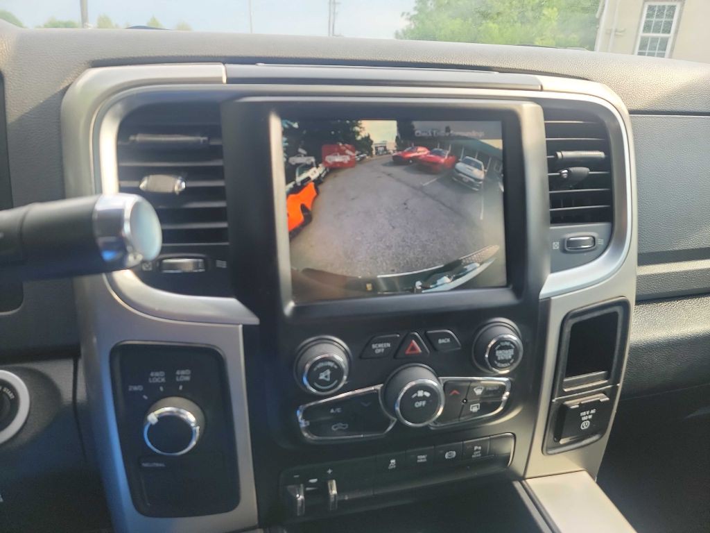 2016 RAM 2500 Image 10