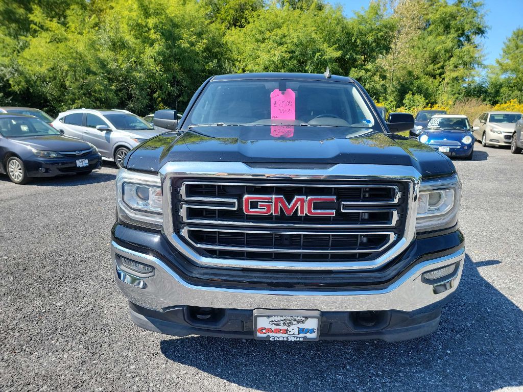 2017 GMC Sierra Image 2