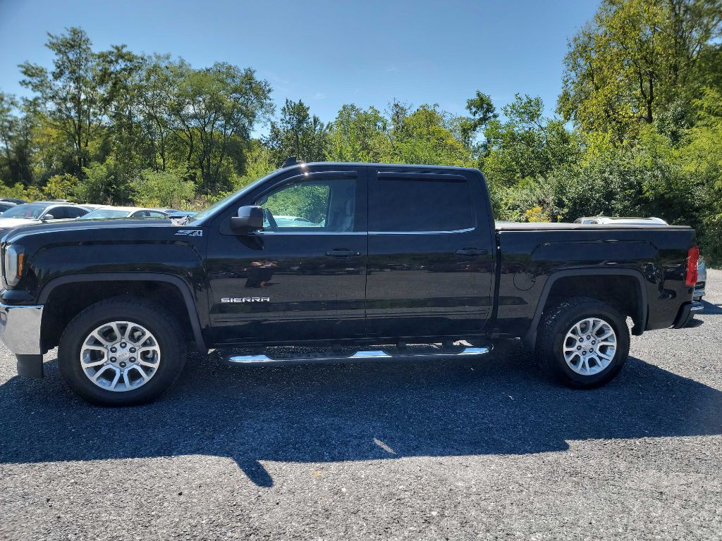 2017 GMC Sierra Image 4