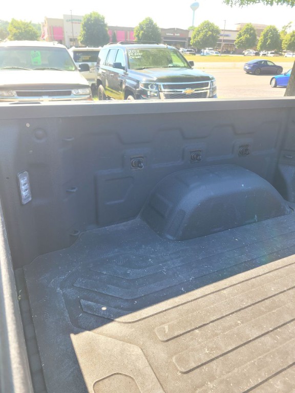 2019 Chevrolet Silverado 1500 Image 16