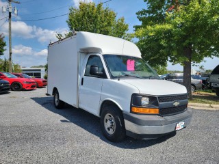 Image for 2017 Chevrolet Express 3500 ID: 7687133