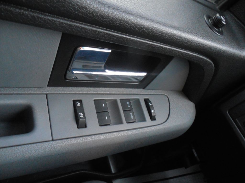 2014 Ford F-150 Image 7