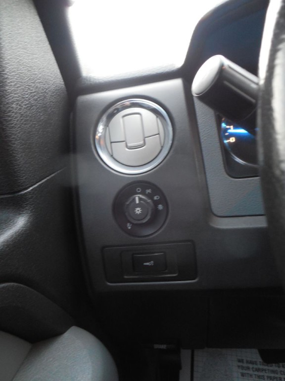2014 Ford F-150 Image 8
