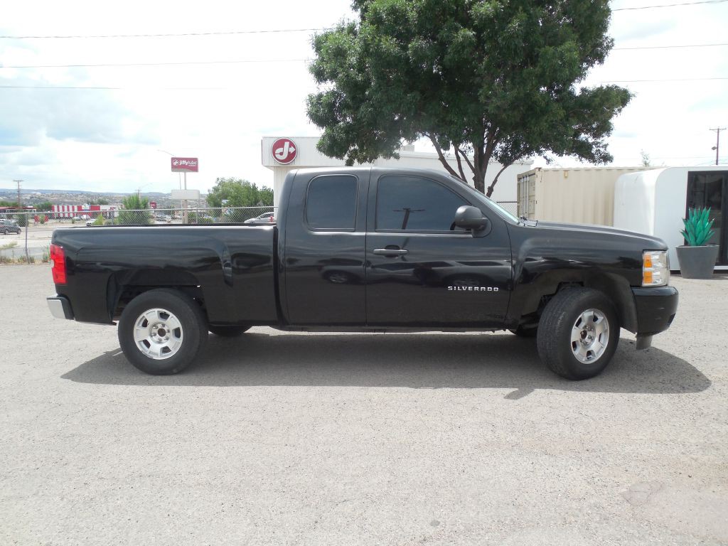 2011 Chevrolet Silverado 1500 Image 4