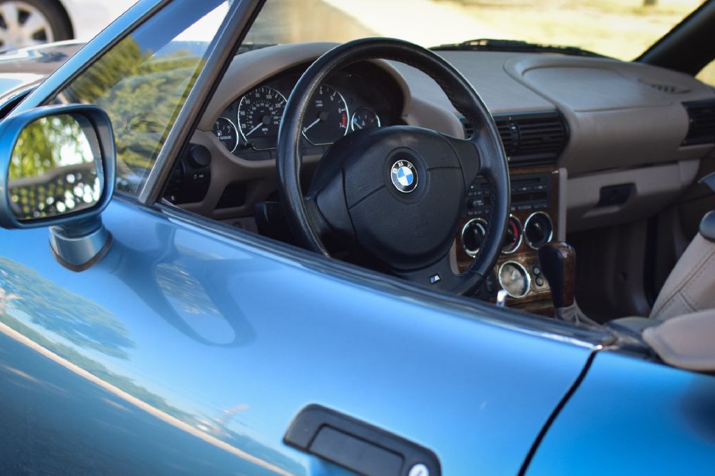 2001 BMW Z3 Image 5