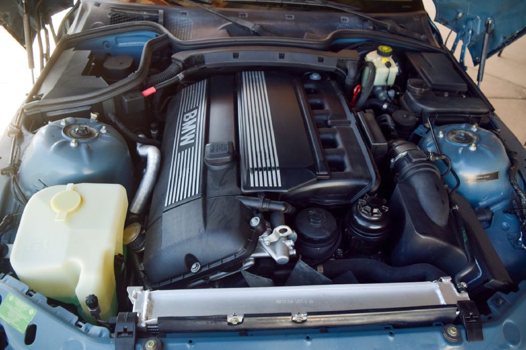 2001 BMW Z3 Image 8