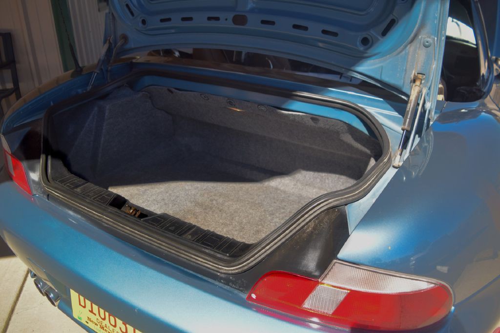 2001 BMW Z3 Image 9
