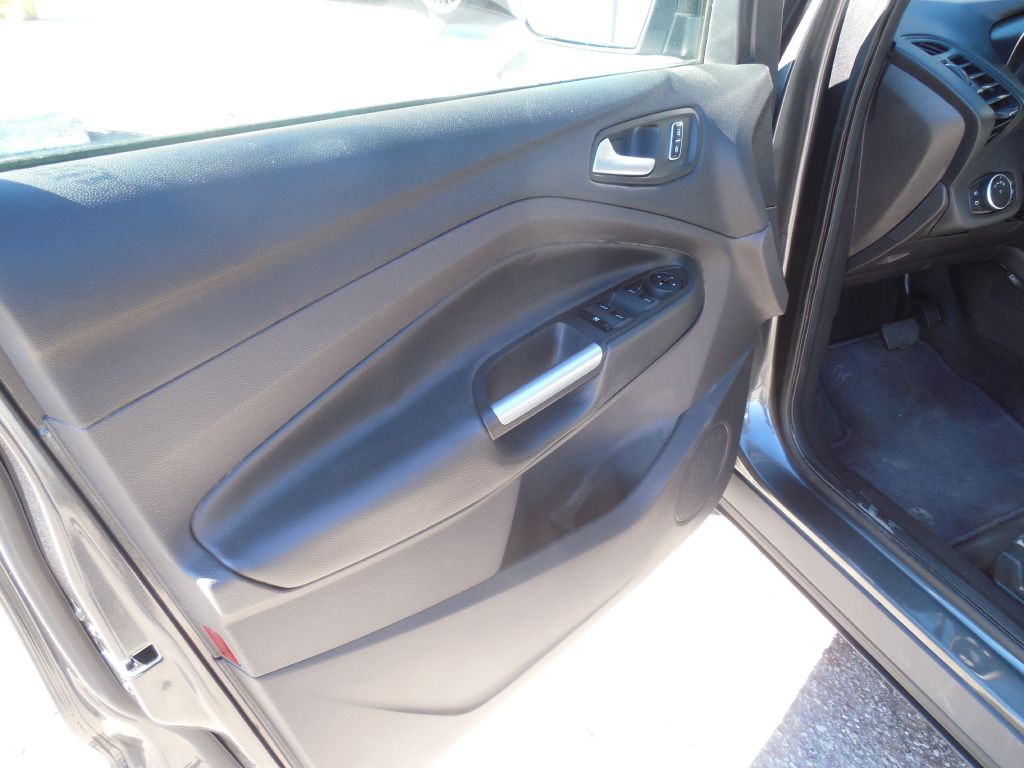 2016 Ford Escape Image 7