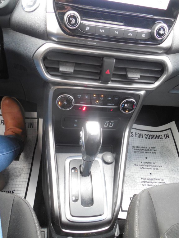 2018 Ford Econoline Image 6