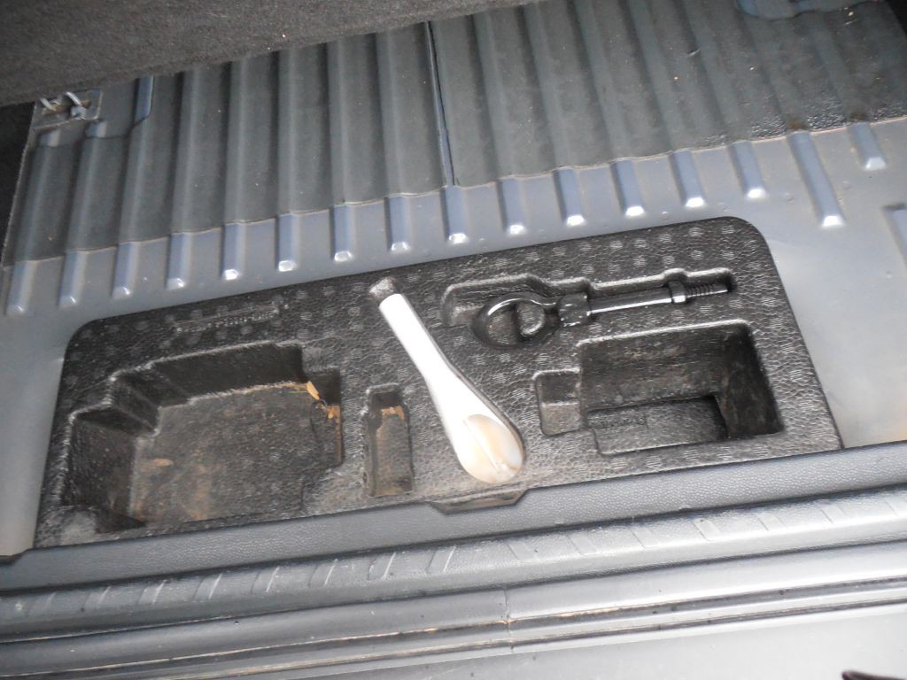 2018 Ford Econoline Image 16