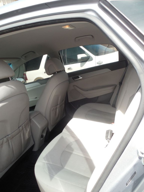 2015 Hyundai Sonata Image 7