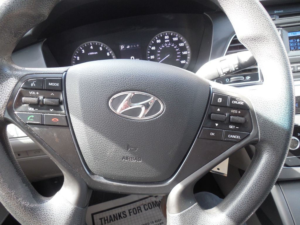 2015 Hyundai Sonata Image 10