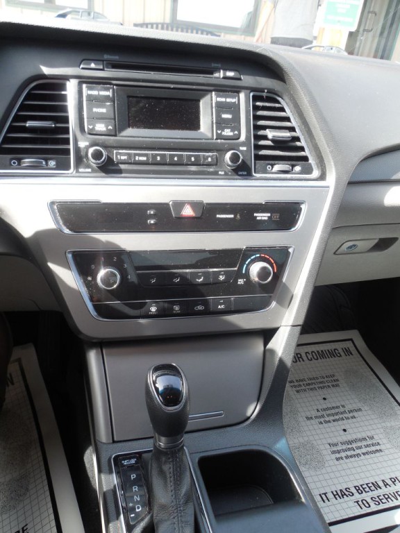 2015 Hyundai Sonata Image 12
