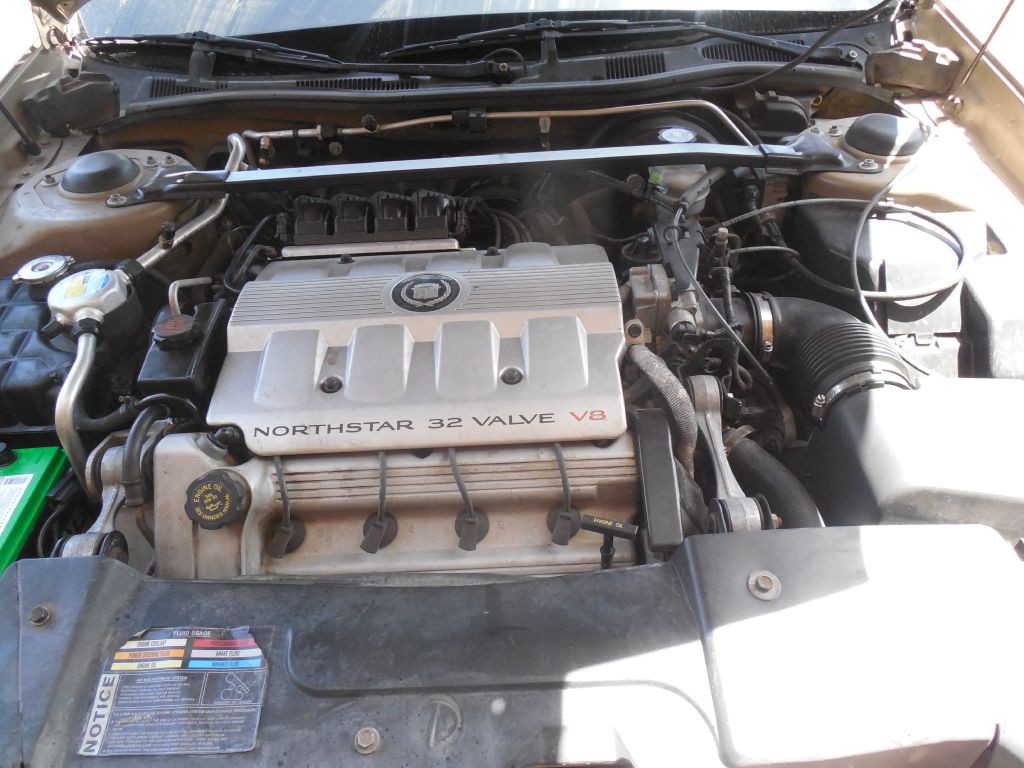 1999 Cadillac DeVille Image 15