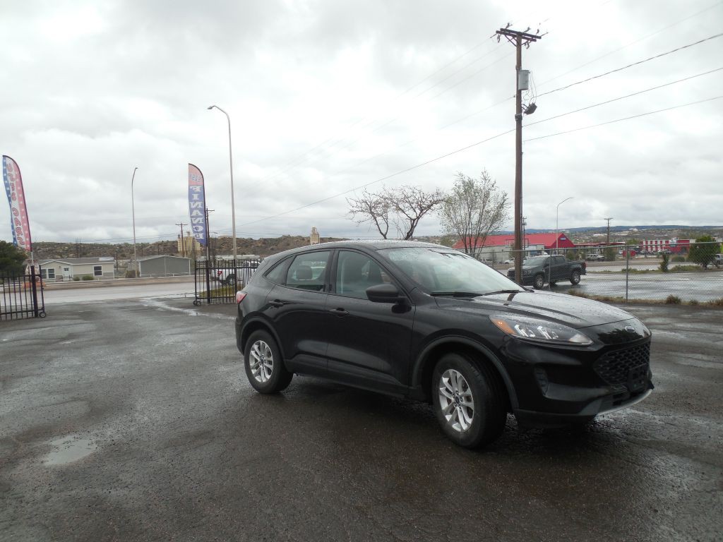 2021 Ford Escape Image 4