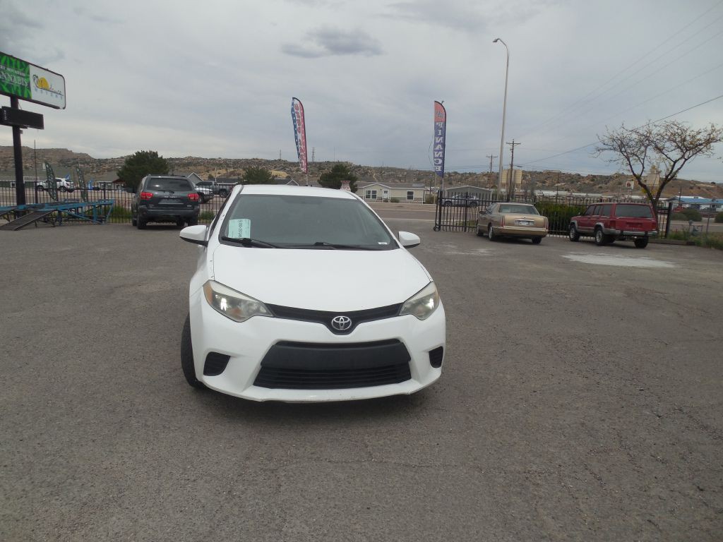 2015 Toyota Corolla Image 2