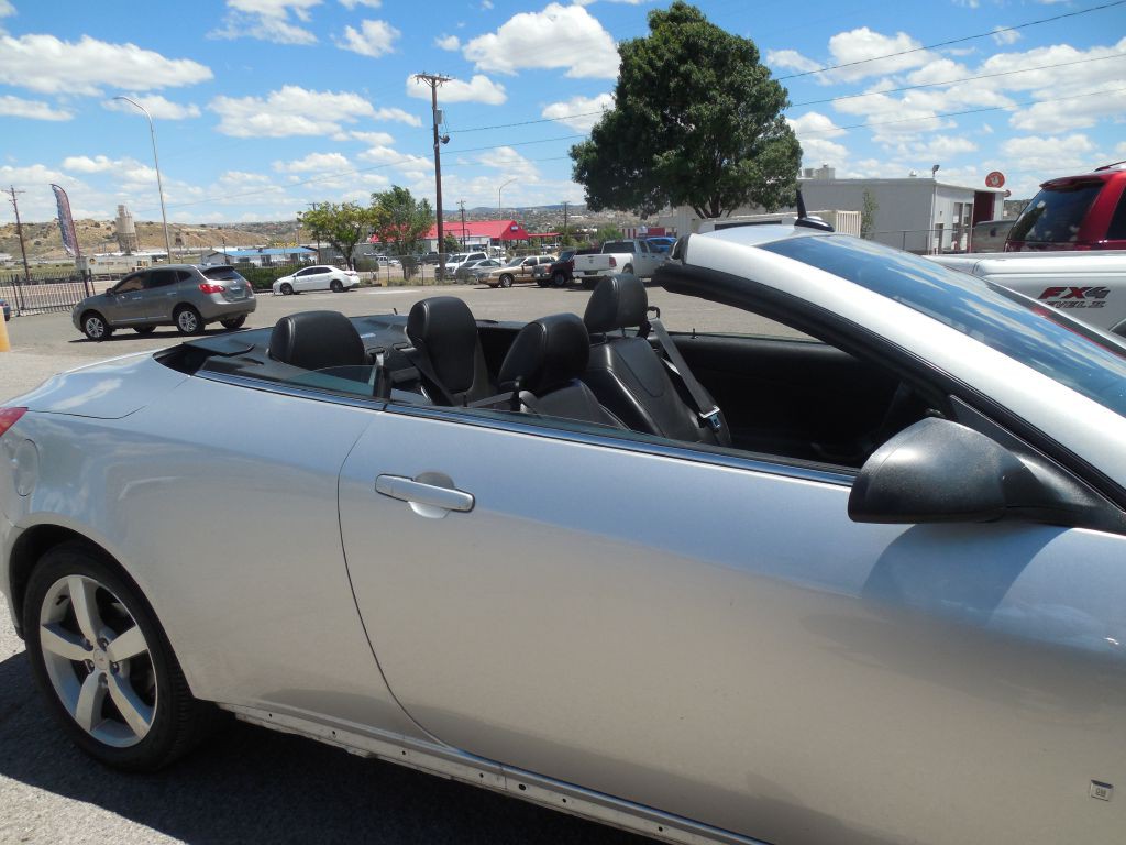 2009 Pontiac G6 Image 5