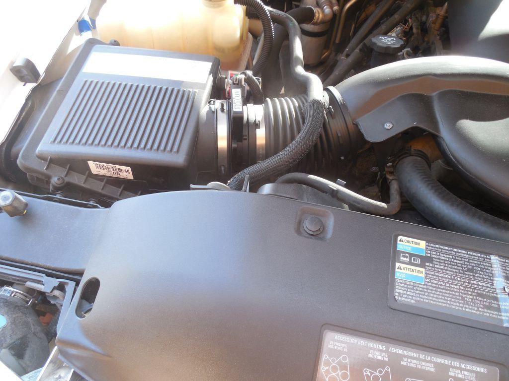 2005 GMC Yukon Image 17
