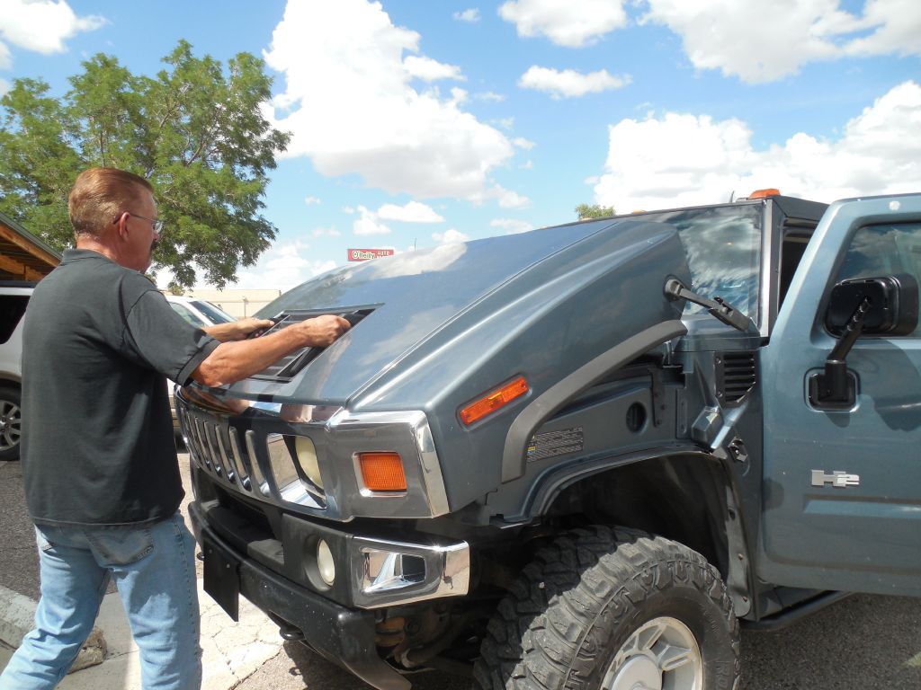 2005 HUMMER H2 Image 16
