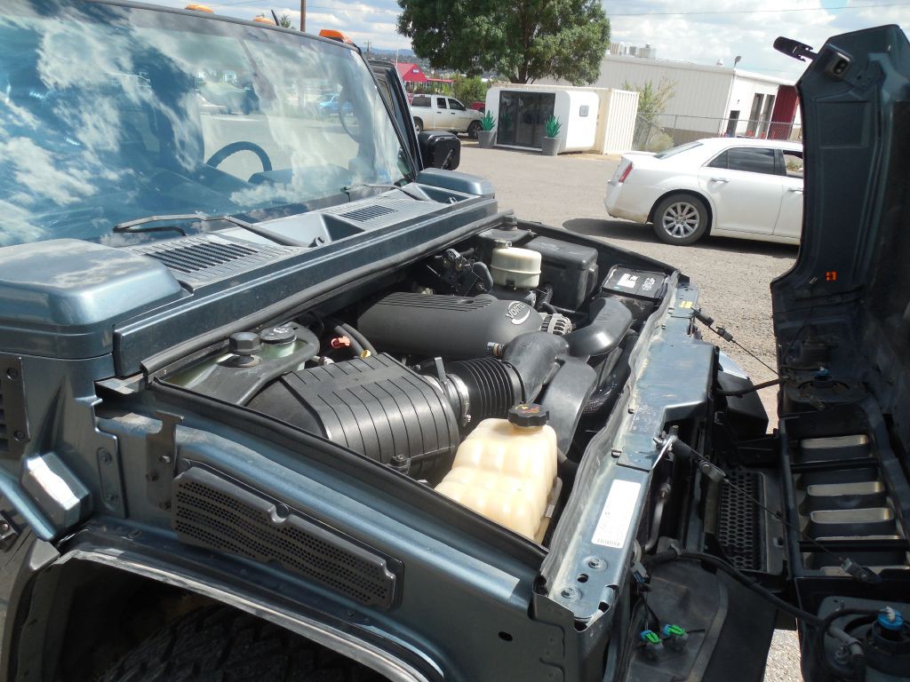 2005 HUMMER H2 Image 19