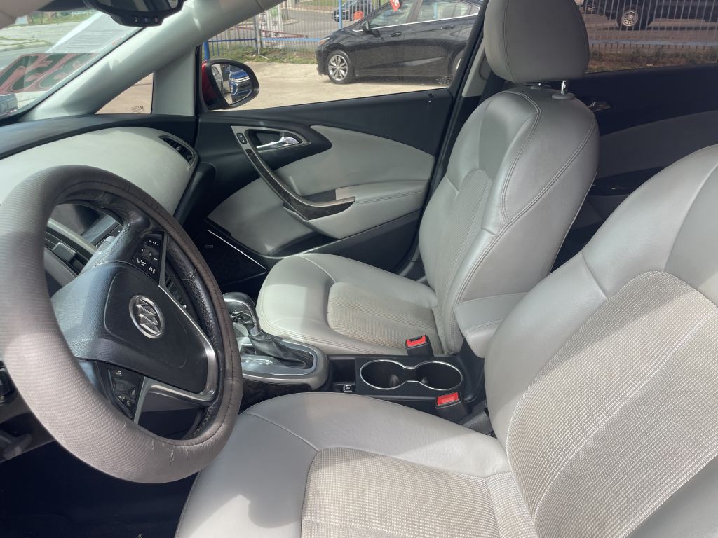 2015 Buick Verano Image 6