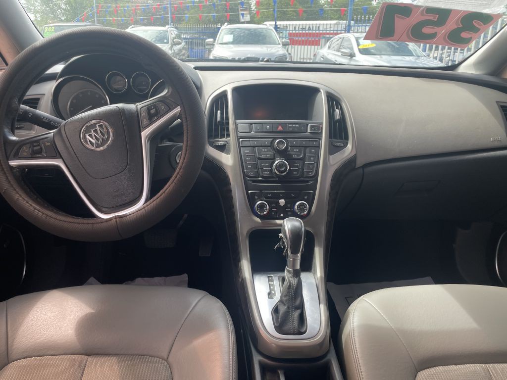 2015 Buick Verano Image 8