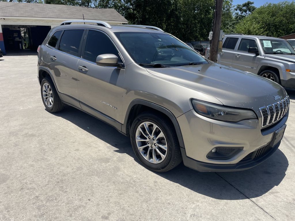 2019 Jeep Cherokee Image 1