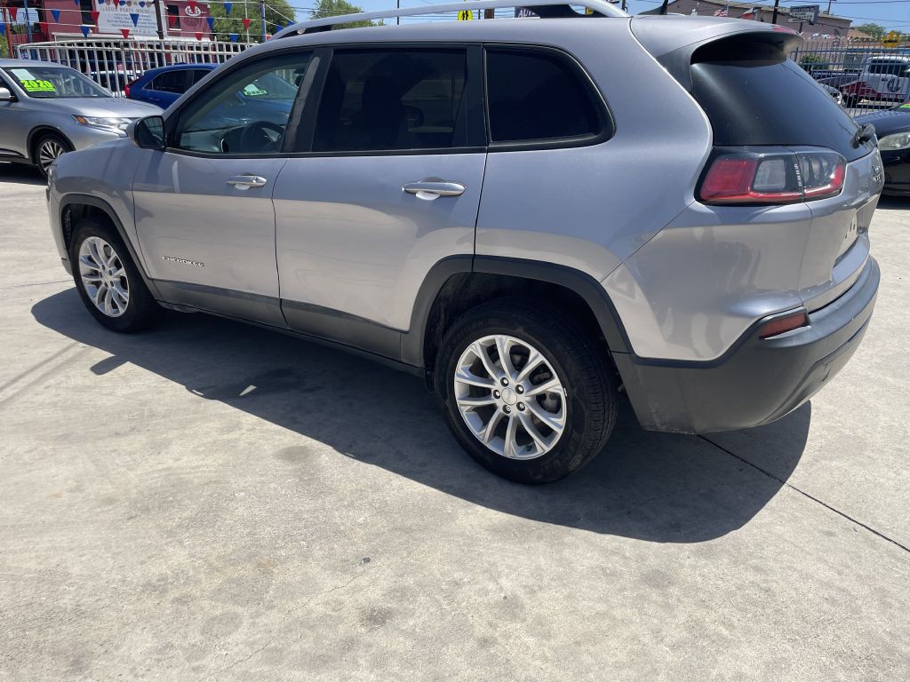 2020 Jeep Cherokee Image 2