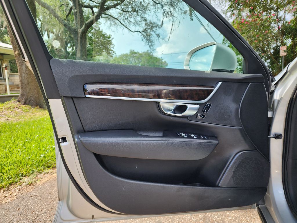 2018 Volvo S90 Image 11