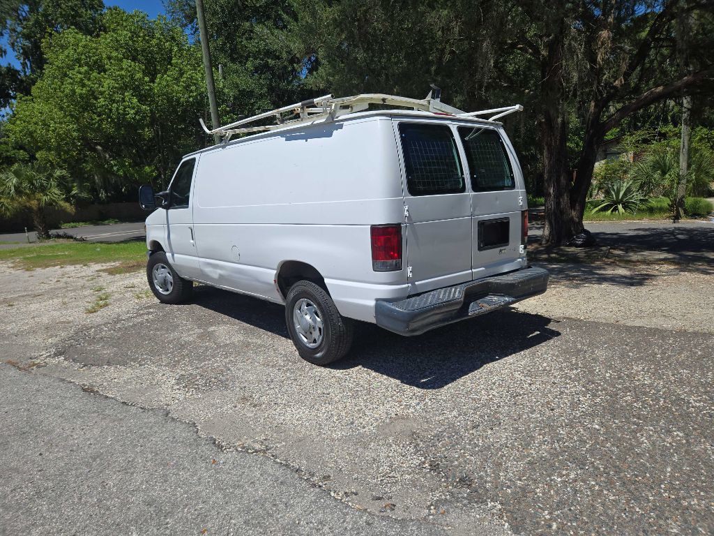 2013 Ford Econoline Image 2
