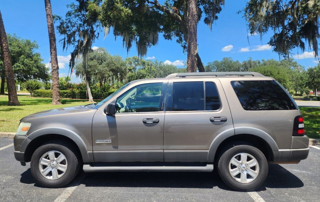 2006 Ford Explorer Image 5