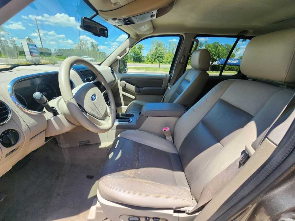 2006 Ford Explorer Image 6