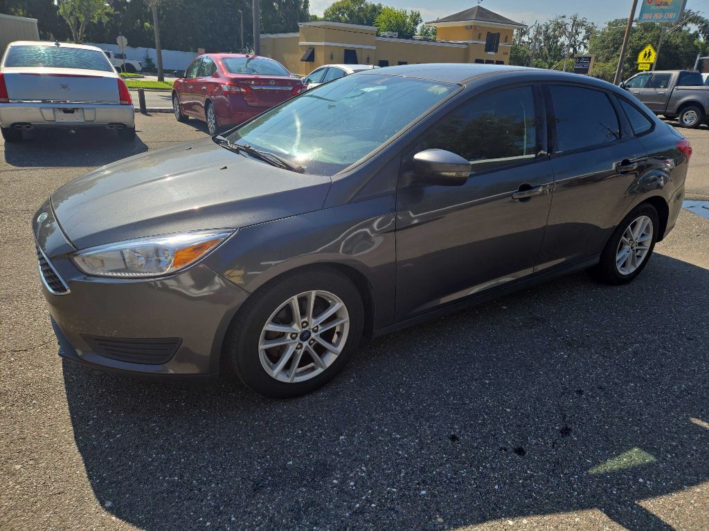 2017 Ford Focus Image 2