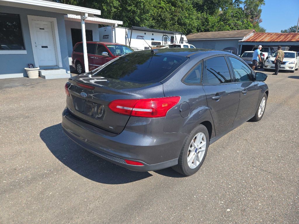 2017 Ford Focus Image 3