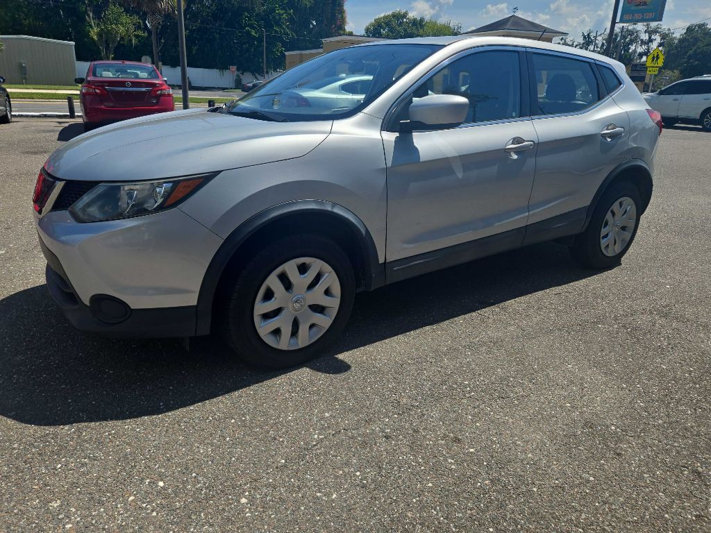 2018 Nissan Rogue Image 3