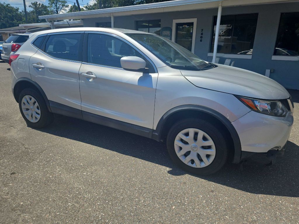 2018 Nissan Rogue Image 5