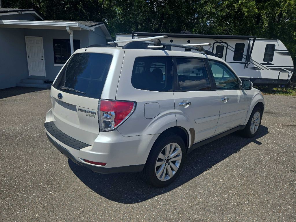 2011 Subaru Forester Image 3
