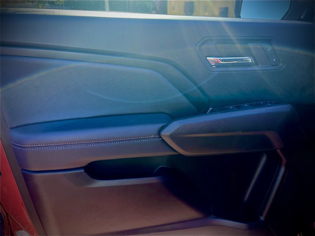 2024 Chevrolet Colorado Image 12