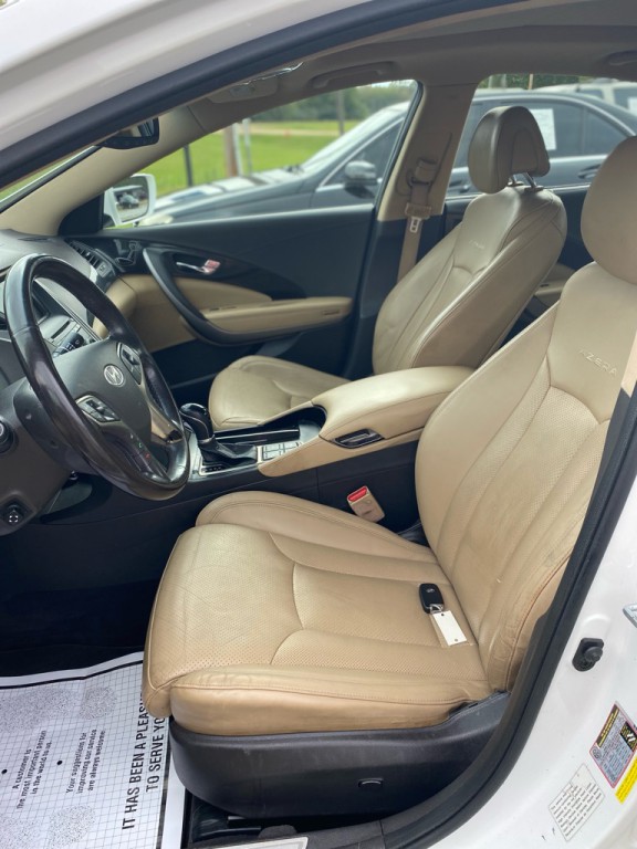 2012 Hyundai Azera Image 7