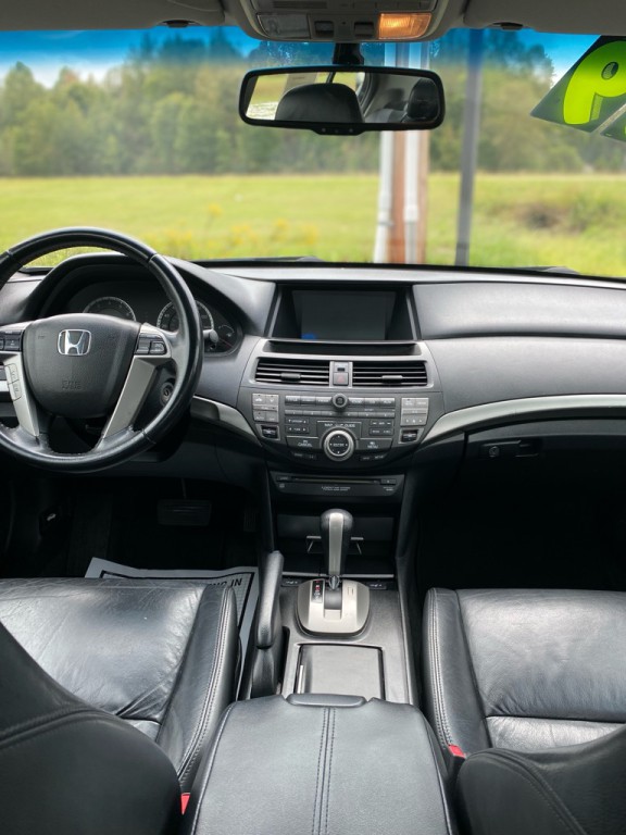 2009 Honda Accord Image 10