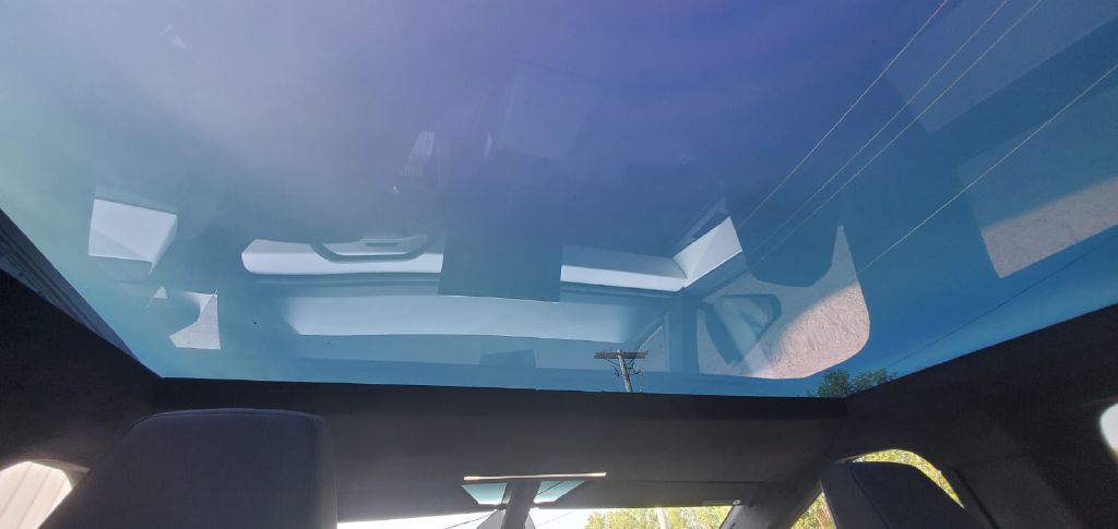 2024 Tesla Cybertruck Image 16