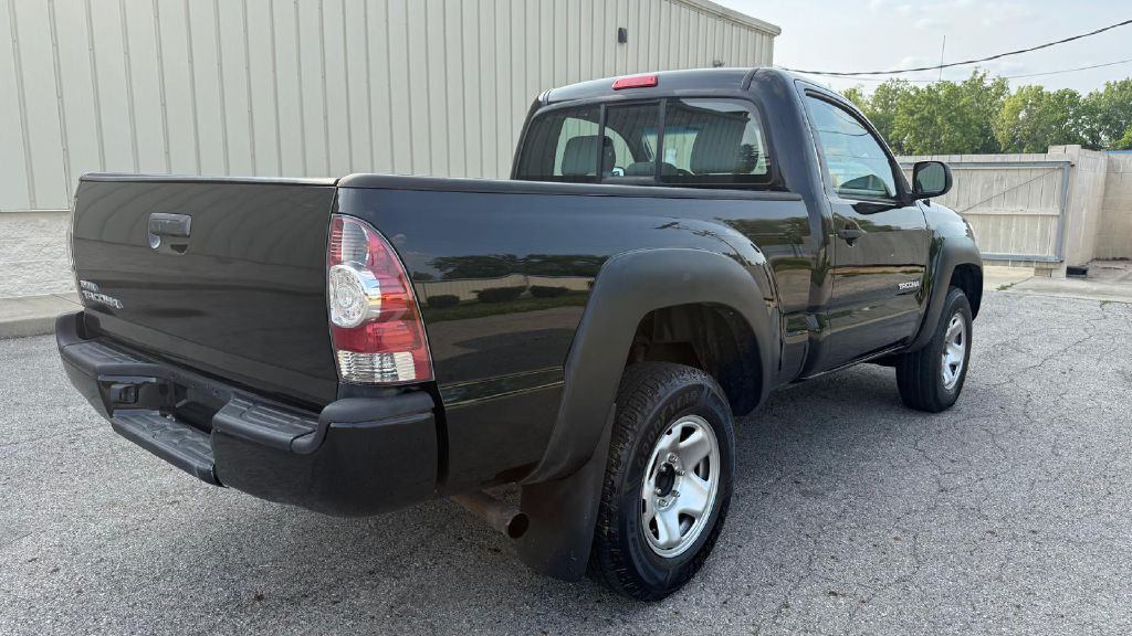2010 Toyota Tacoma Image 5